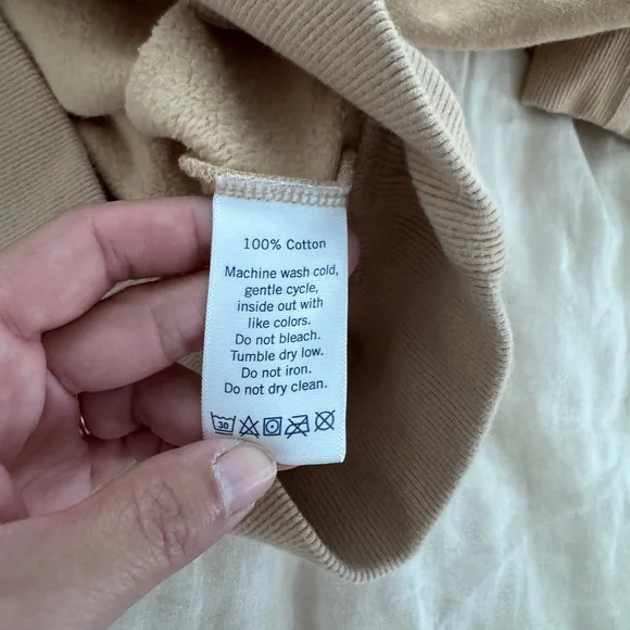 Clare V. OUI Sweatshirt - Picture 8 of 8